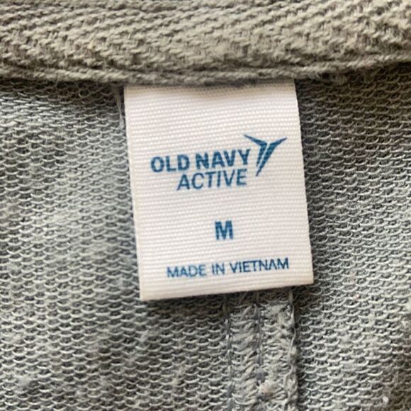 Old Navy Active Long Sleeve Top - Picture 5 of 6